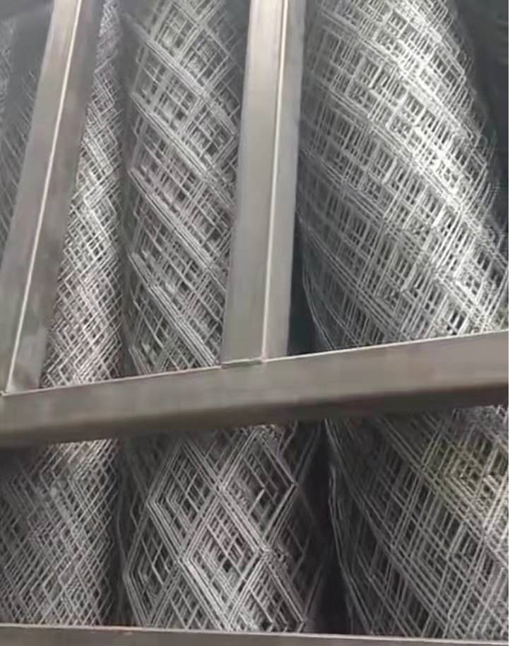 邯郸馆陶刘老板建筑钢板网2万平装车发货图片5
