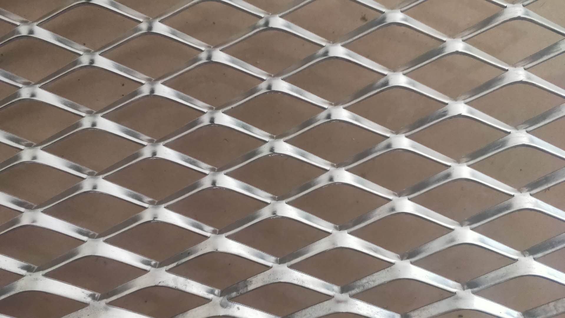 铝板钢板网图片4