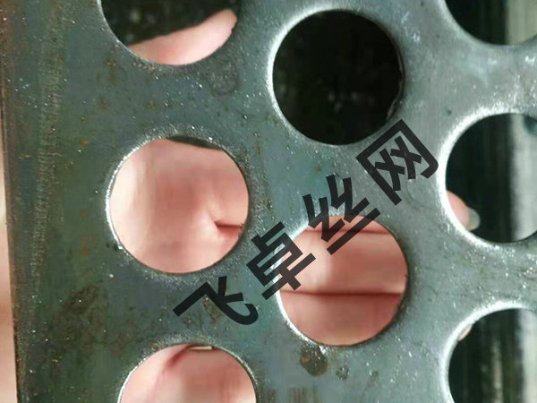 铁板冲孔网图片2